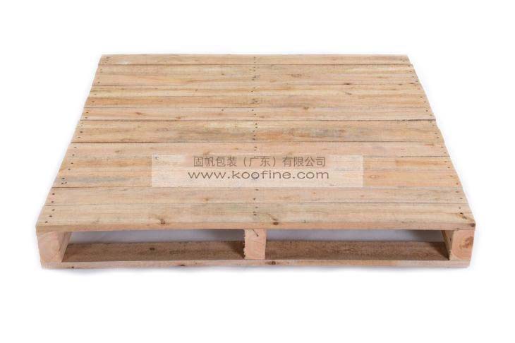 Wooden pallets/pallets